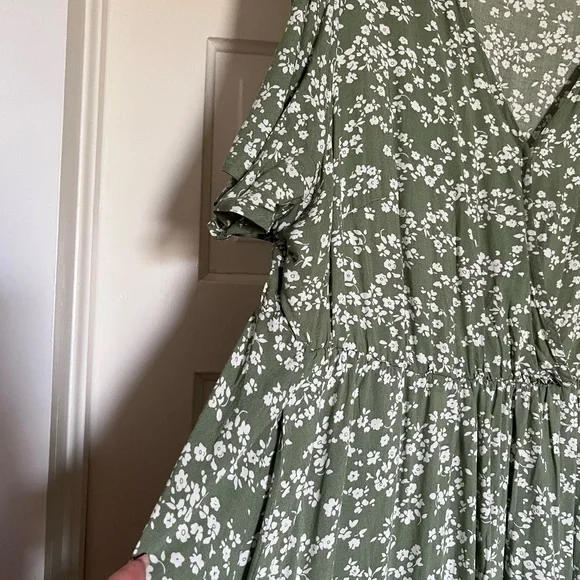 BloomChic Olive Floral Maxi Skirt - Picture 3 of 6